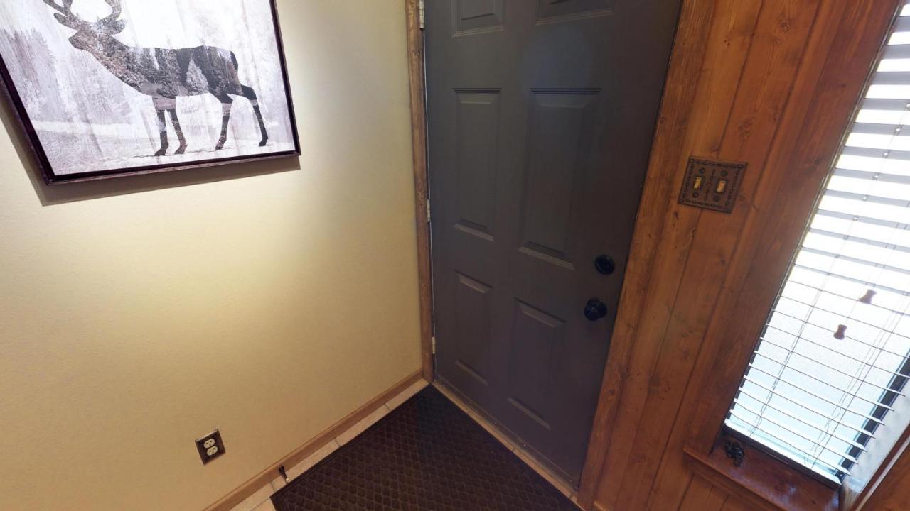 Aspen West 5 Townhouse With High Speed Wifi Apartment Red River Exterior photo
